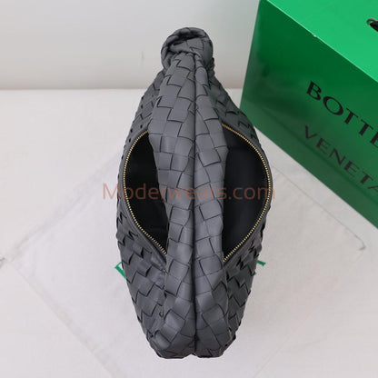 Chic & Stylish Bags