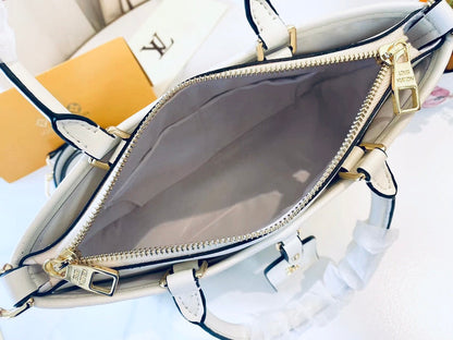 Chic & Stylish Bags