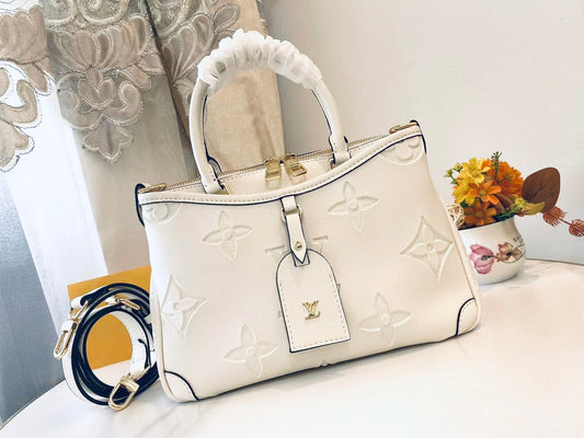 Chic & Stylish Bags