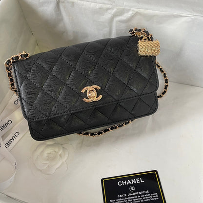 Chic & Stylish Bags