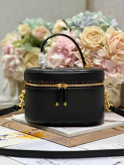 Chic & Stylish Bags