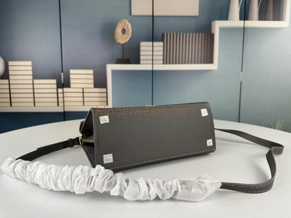 Chic & Stylish Bags