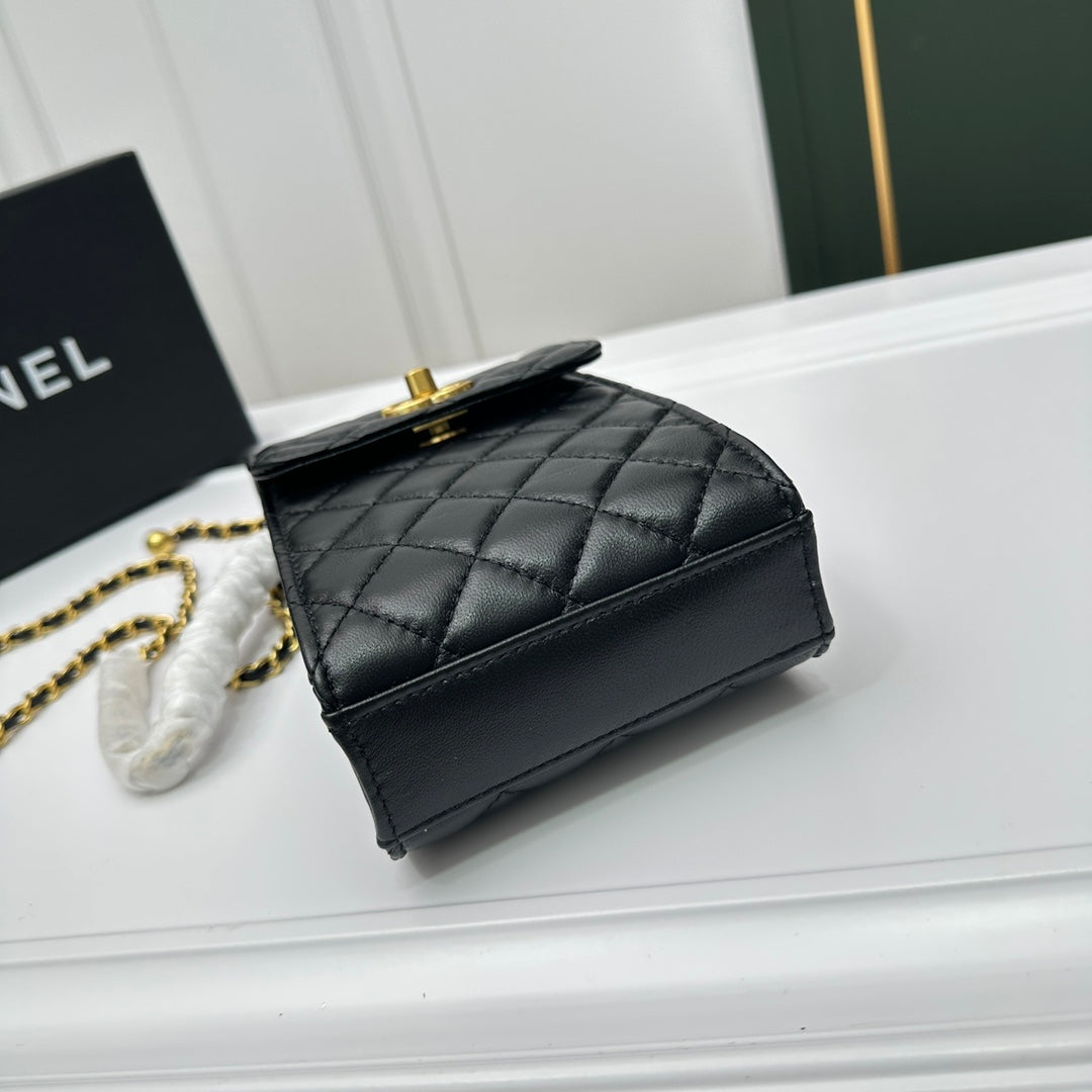 Chic & Stylish Bags