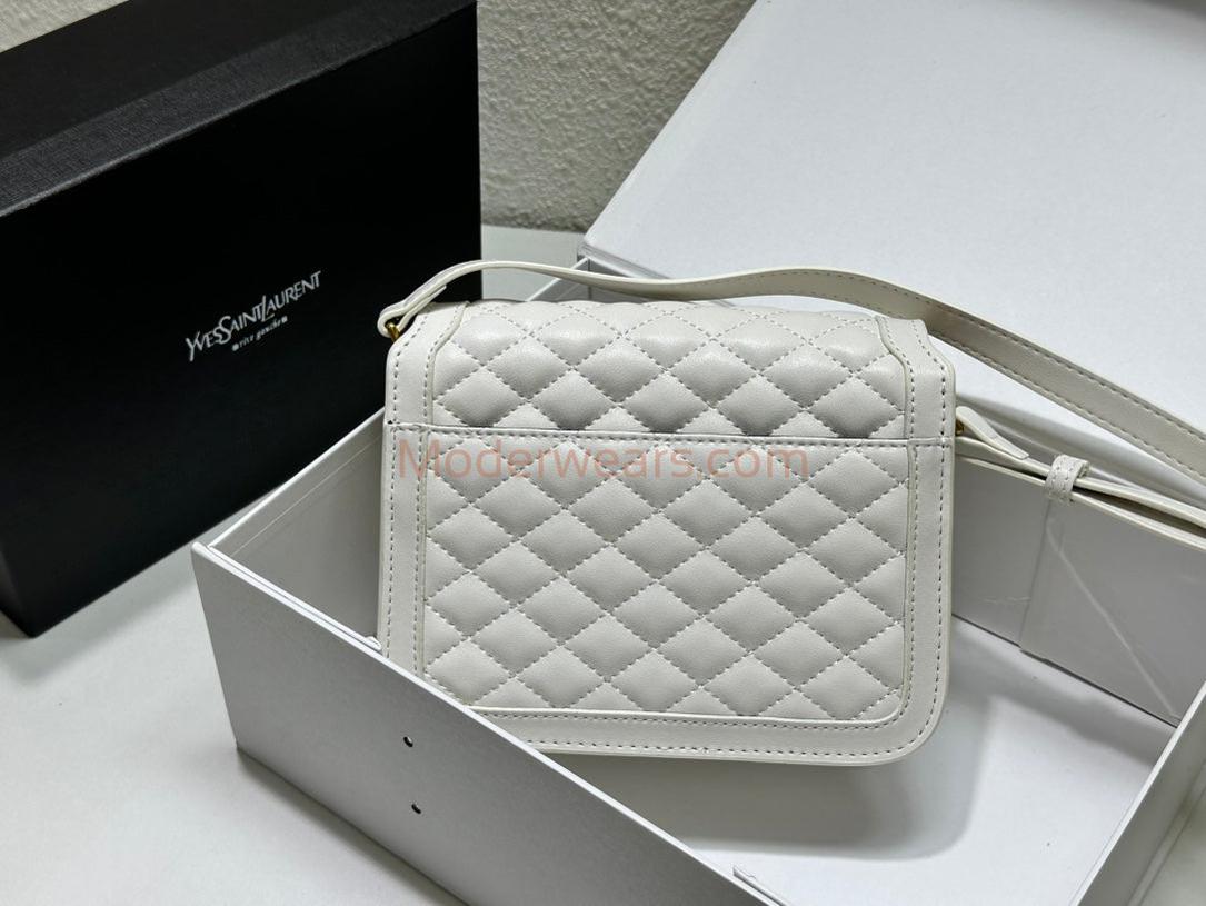 Chic & Stylish Bags
