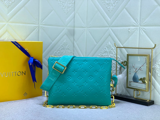 Chic & Stylish Bags