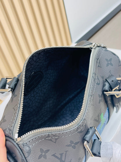 Chic & Stylish Bags