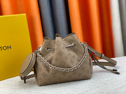 Chic & Stylish Bags