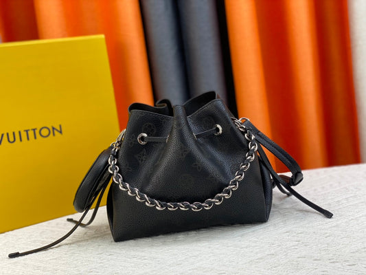 Chic & Stylish Bags