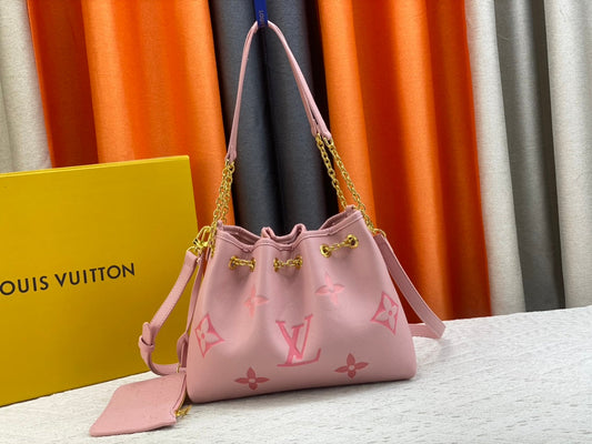Chic & Stylish Bags