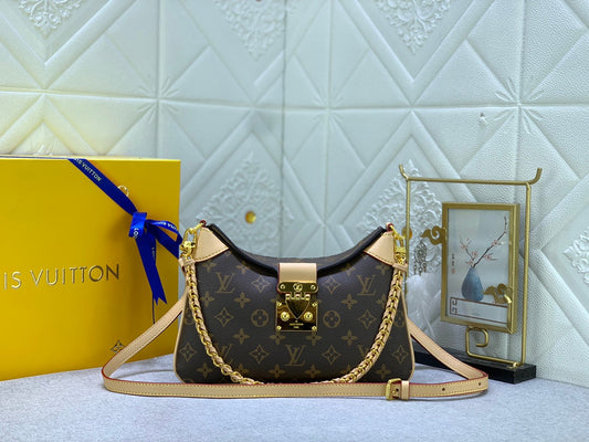 Chic & Stylish Bags