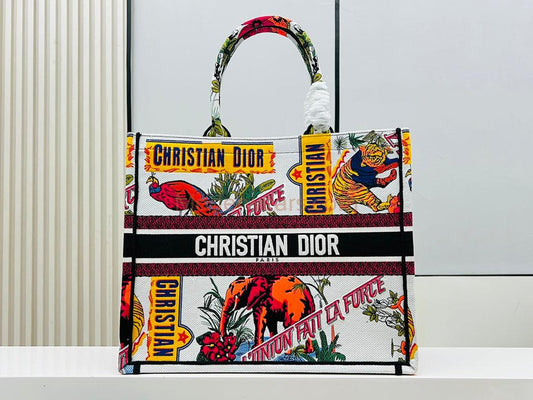 Chic & Stylish Bags