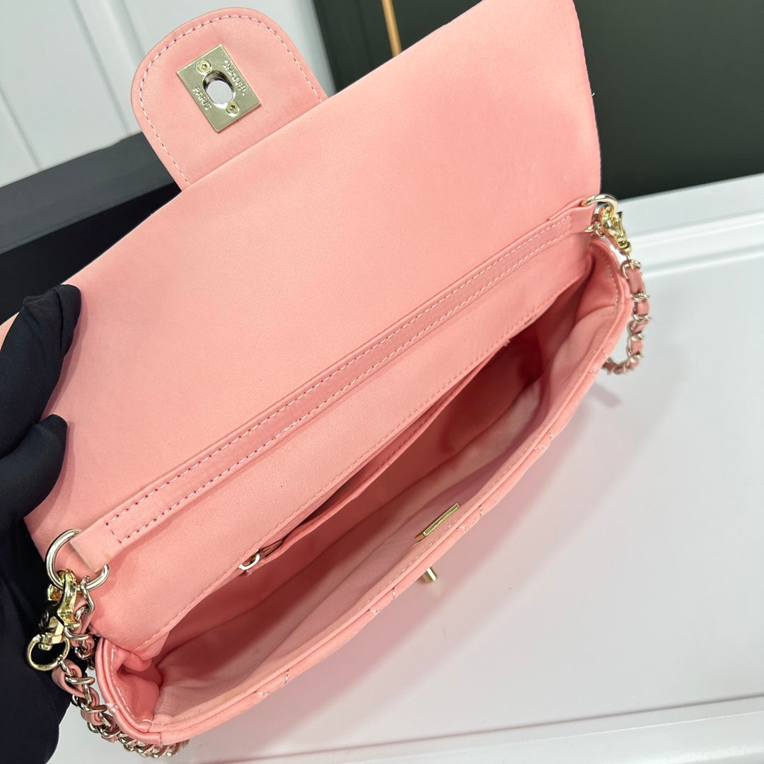 Chic & Stylish Bags