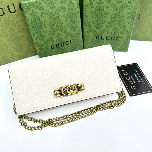 Chic & Stylish Bags