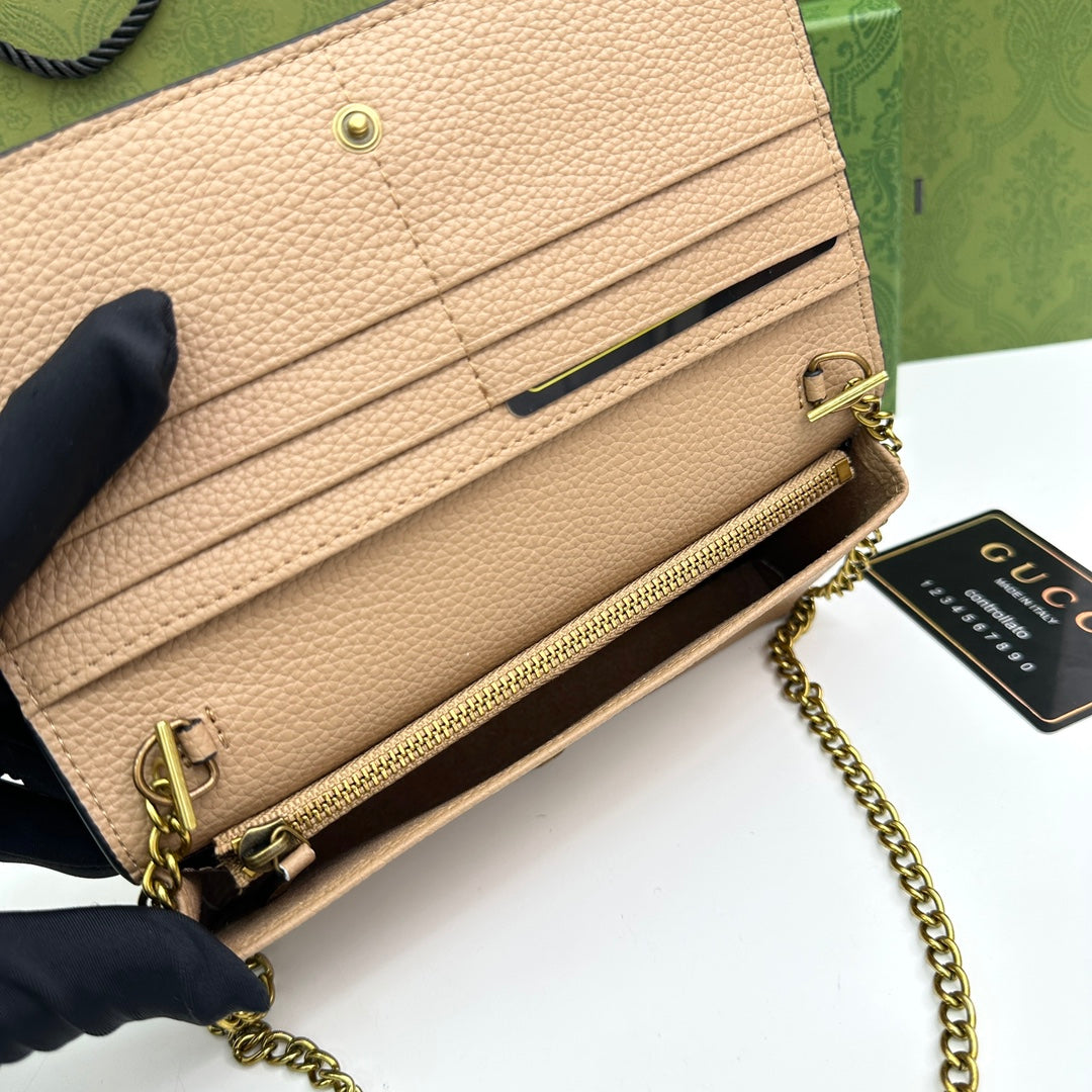Chic & Stylish Bags