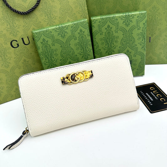 Chic & Stylish Bags