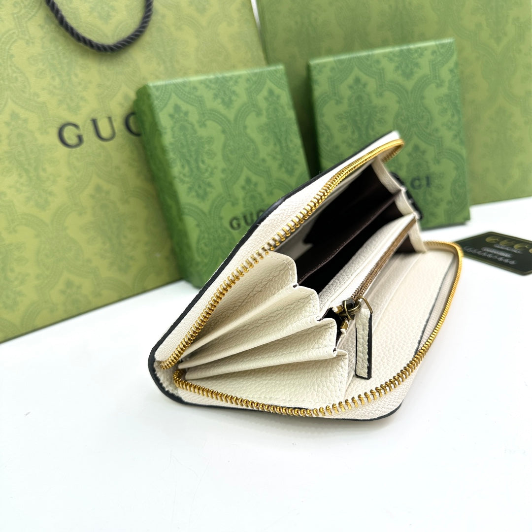 Chic & Stylish Bags