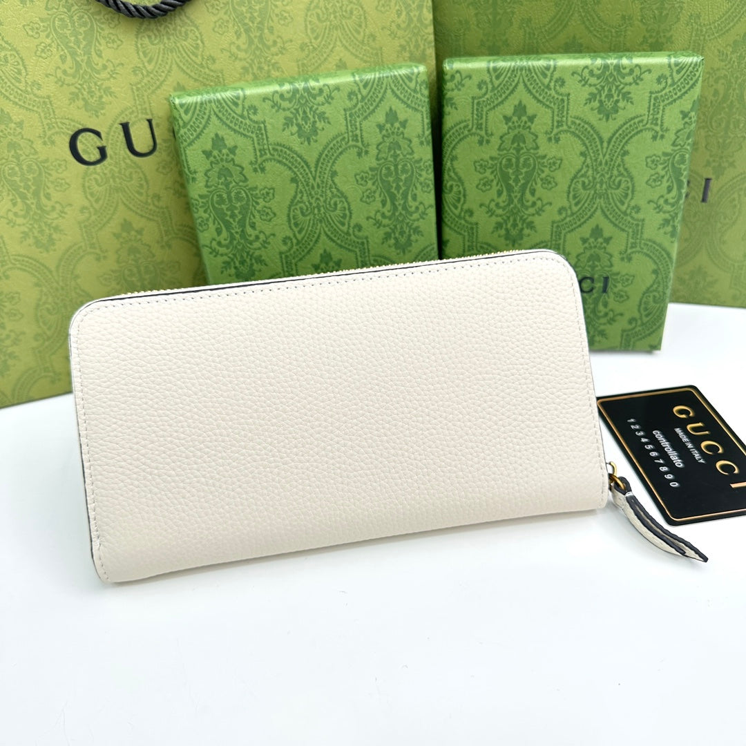 Chic & Stylish Bags