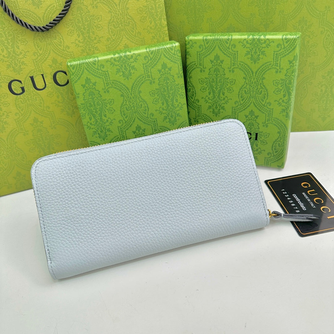 Chic & Stylish Bags
