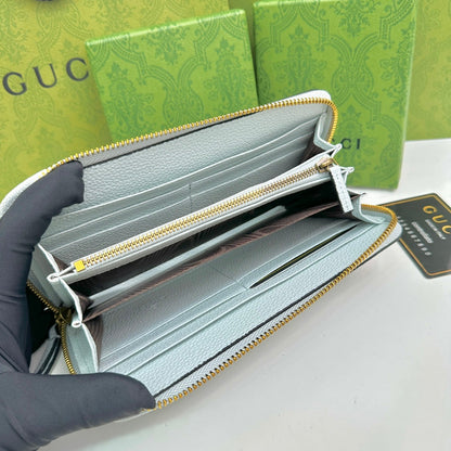 Chic & Stylish Bags