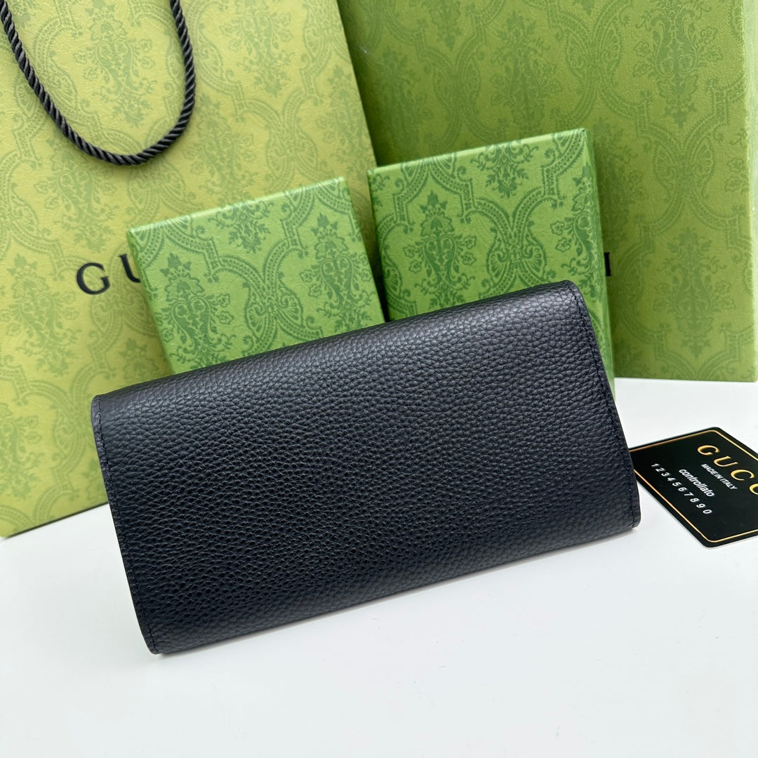 Chic & Stylish Bags