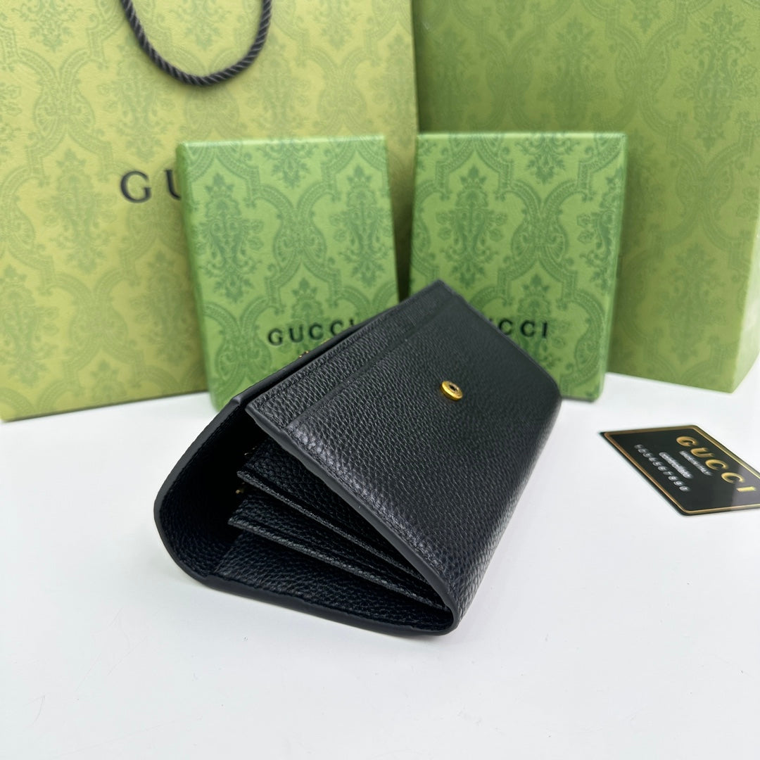 Chic & Stylish Bags