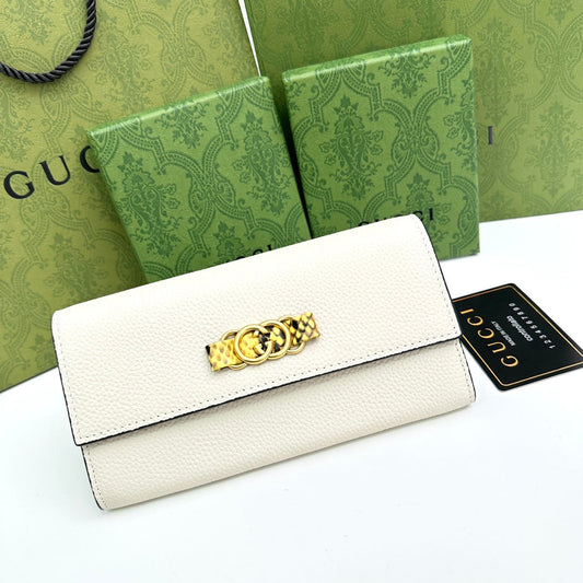 Chic & Stylish Bags