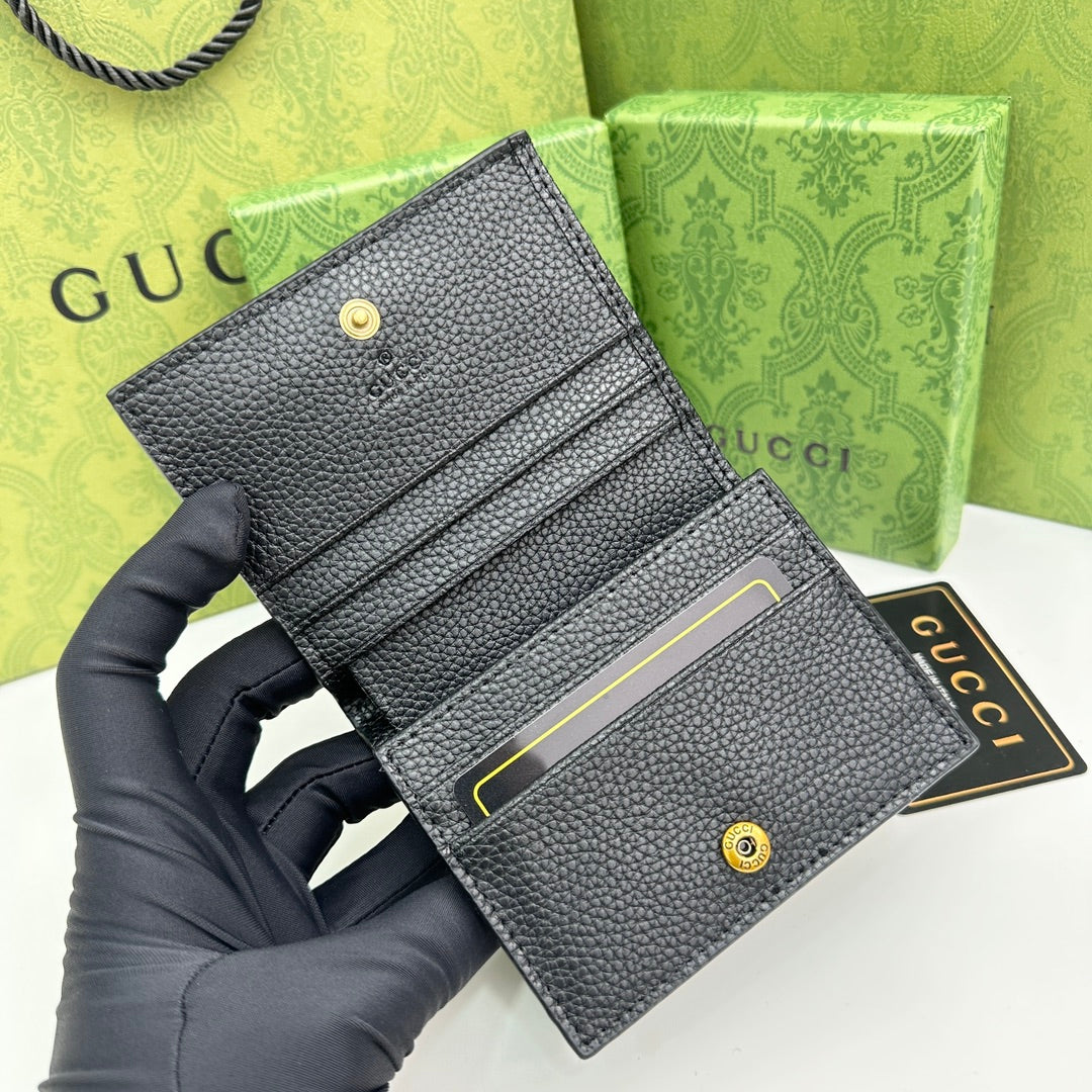 Chic & Stylish Bags