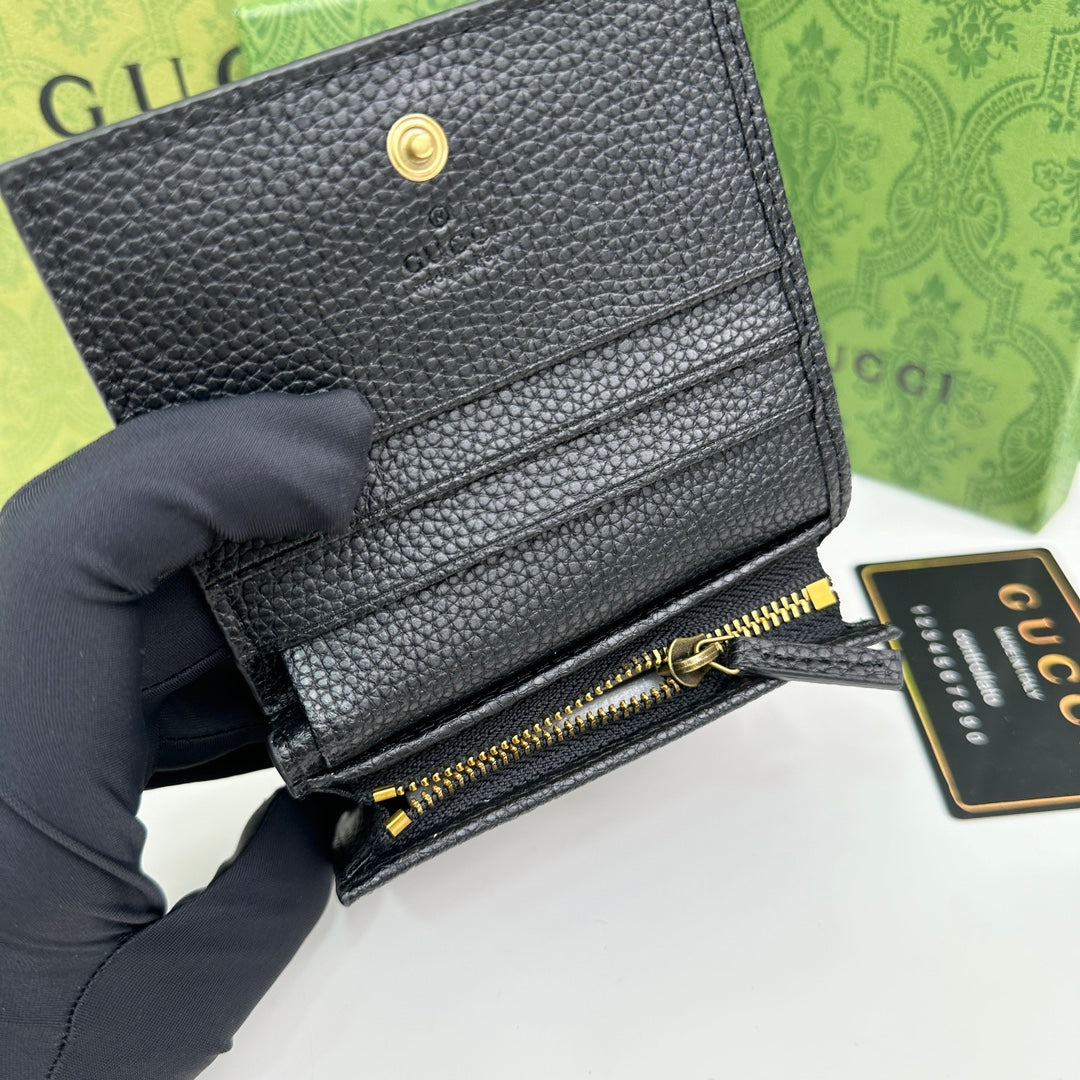 Chic & Stylish Bags