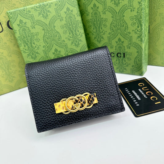Chic & Stylish Bags