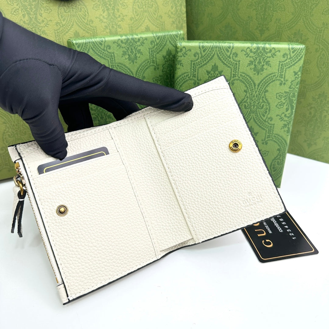 Chic & Stylish Bags