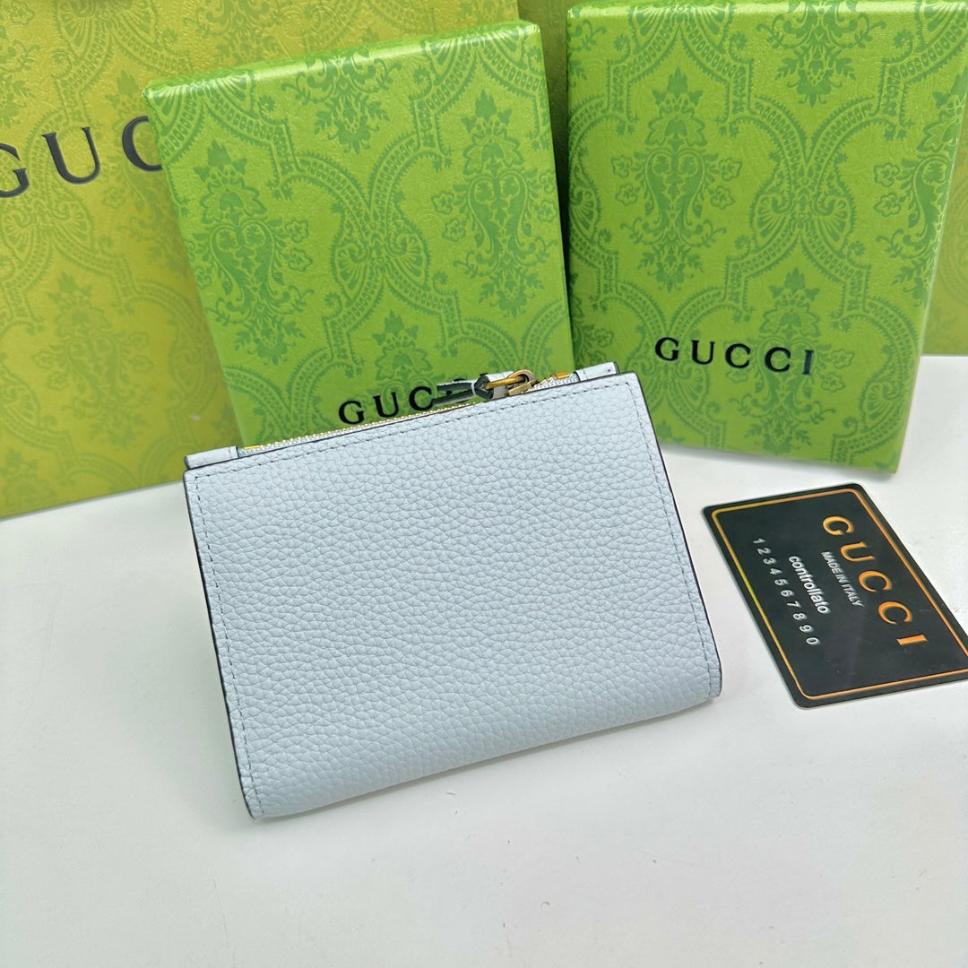 Chic & Stylish Bags