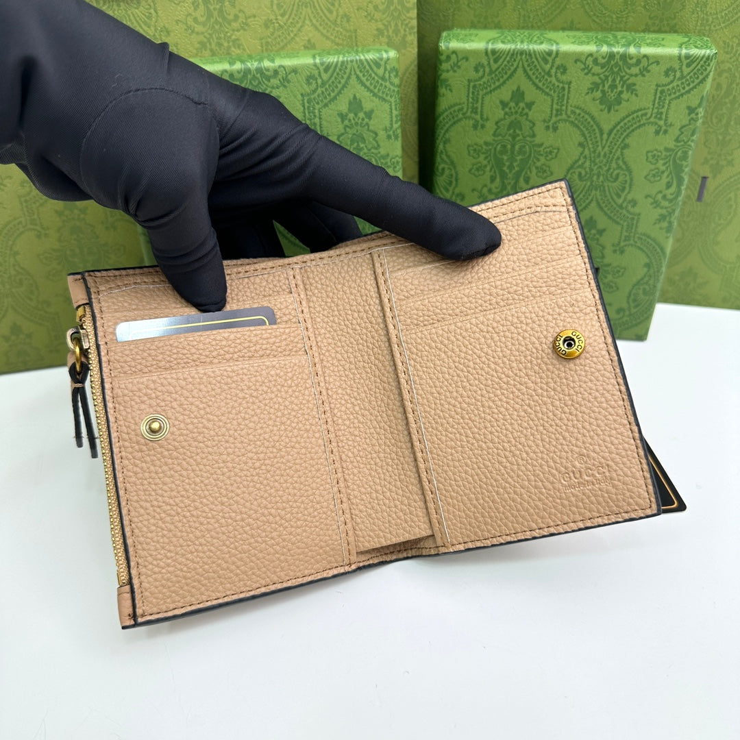 Chic & Stylish Bags
