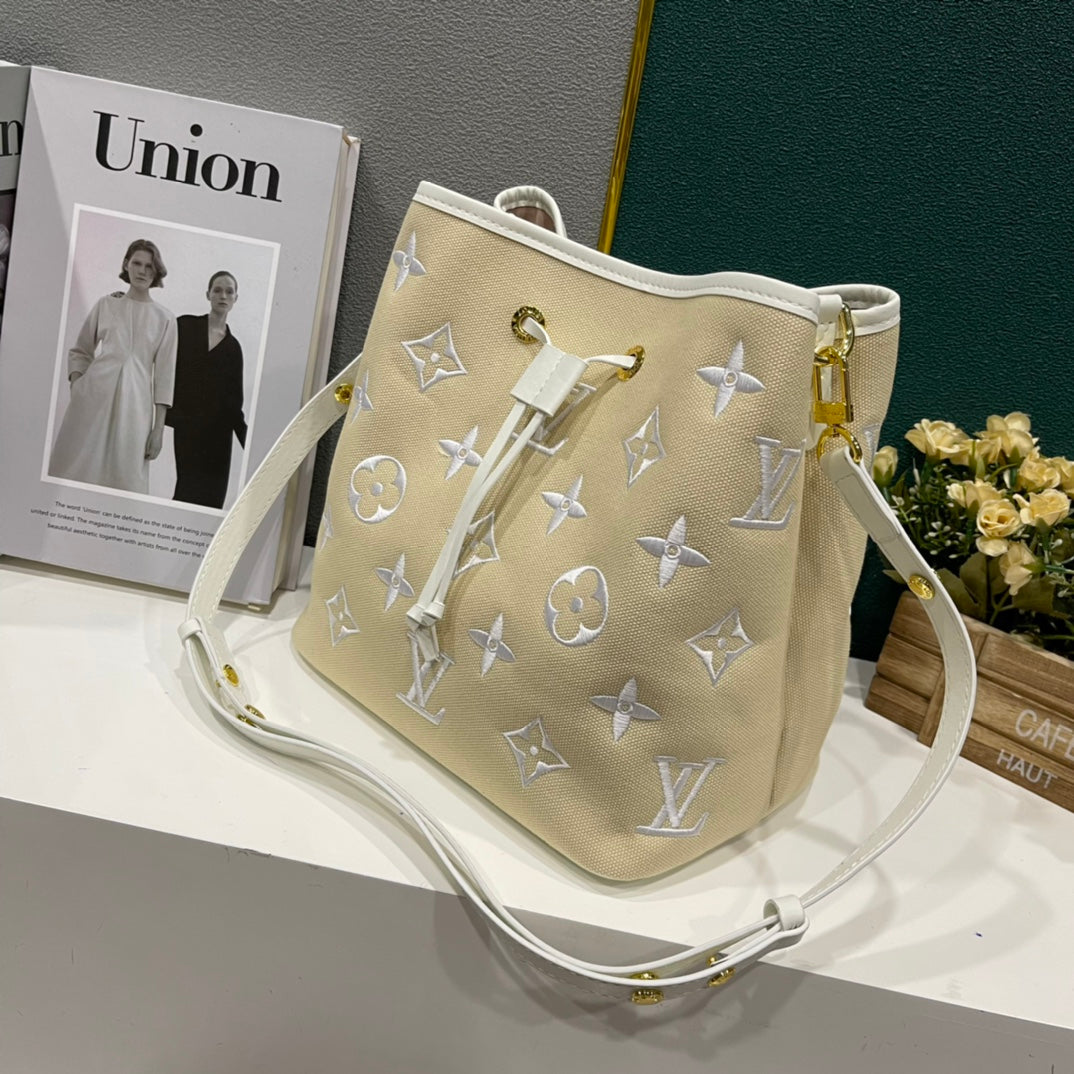 Chic & Stylish Bags