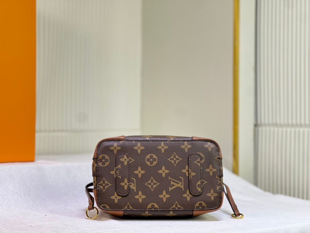 Chic & Stylish Bags
