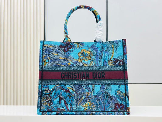 Chic & Stylish Bags