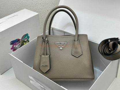 Chic & Stylish Bags