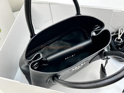 Chic & Stylish Bags