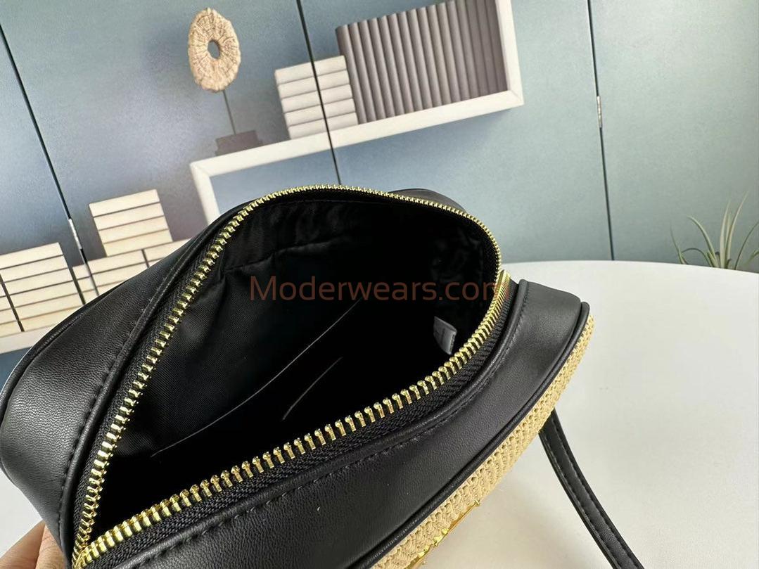 Chic & Stylish Bags
