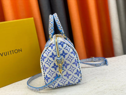 Chic & Stylish Bags