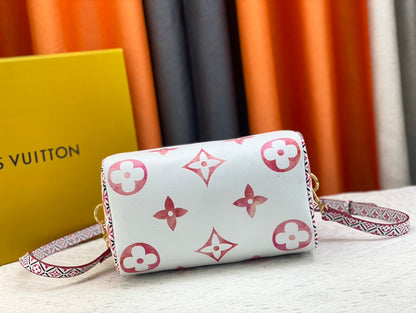 Chic & Stylish Bags
