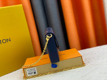 Chic & Stylish Bags