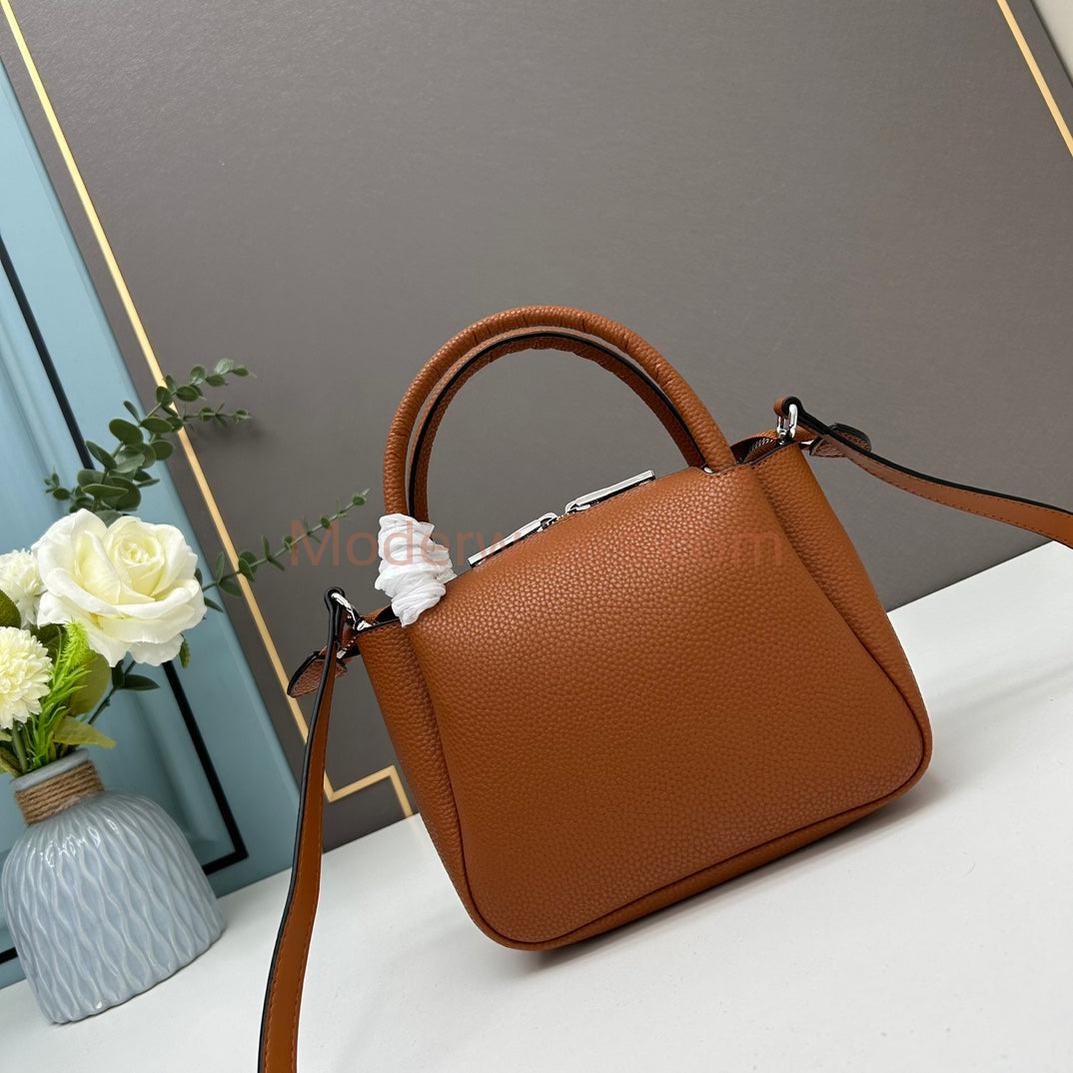 Chic & Stylish Bags