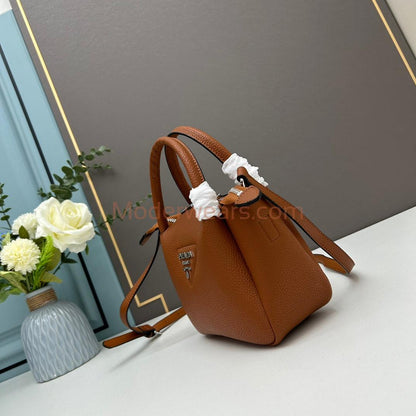 Chic & Stylish Bags