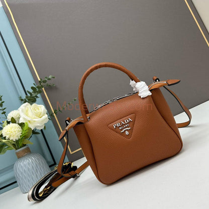 Chic & Stylish Bags