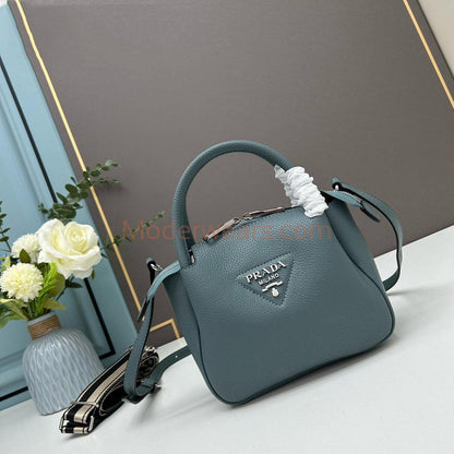 Chic & Stylish Bags