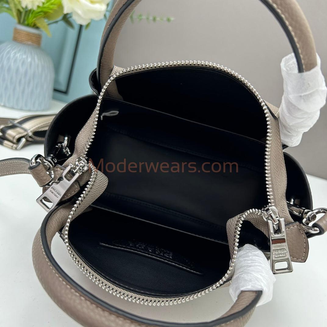 Chic & Stylish Bags