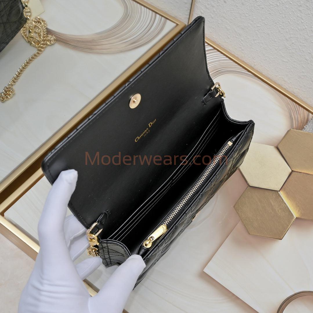 Chic & Stylish Bags