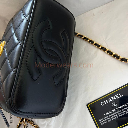Chic & Stylish Bags