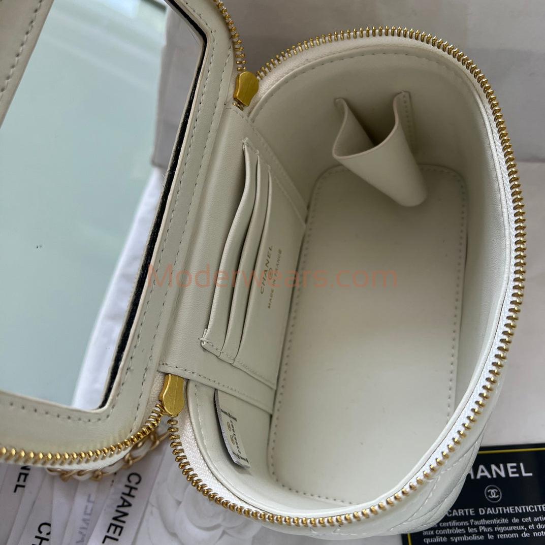 Chic & Stylish Bags