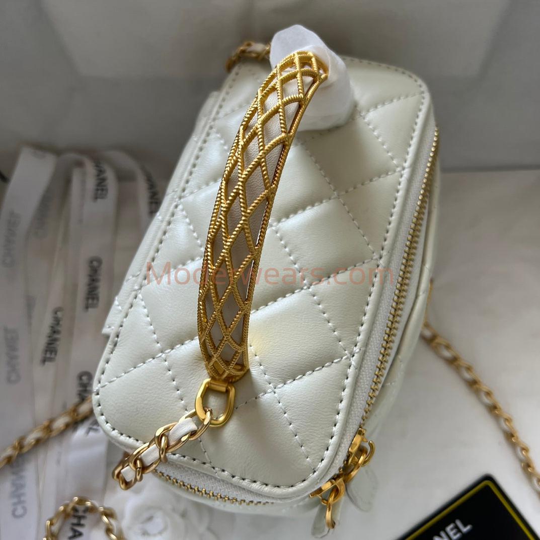 Chic & Stylish Bags